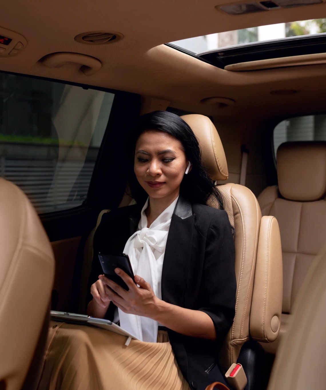 Chauffeur service London – Emerald Executive Travel
